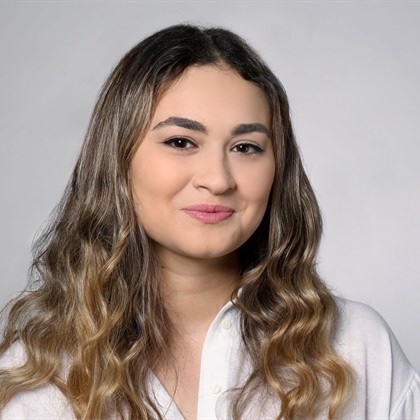 Romina Amini