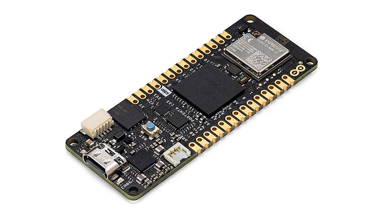 Arduino Portenta C33 - side view of the board
